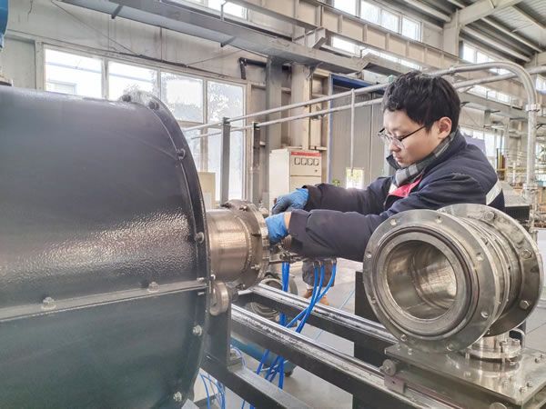 夯實(shí)實(shí)驗(yàn)合作成果，深化實(shí)驗(yàn)研發(fā)能力